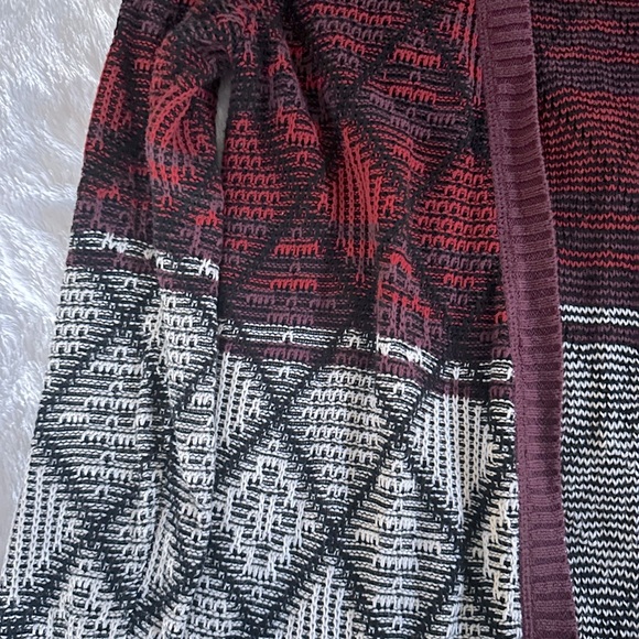 Mossimo Cardigan - Picture 4 of 5